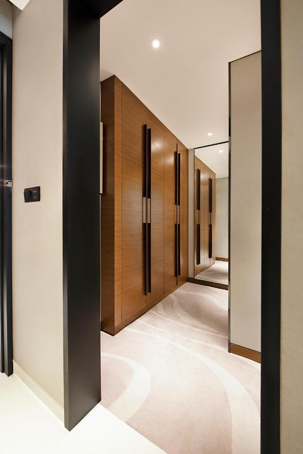 Asiana Grand Hotel Dubai Exterior photo A walk-in wardrobe