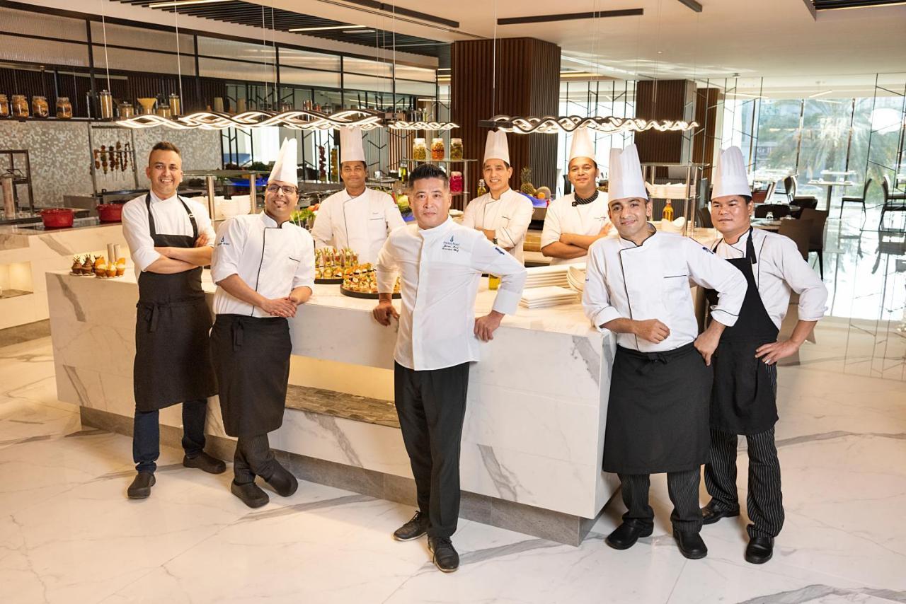 Asiana Grand Hotel Dubai Exterior photo Culinary team at the Conrad Dubai